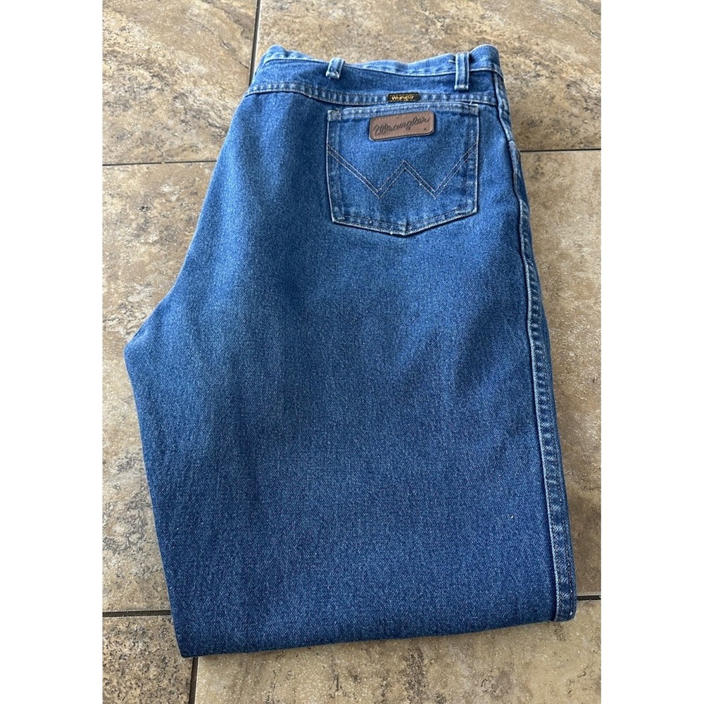 Wrangler Jeans Mens 42X32 Straight Leg Western Classic Denim Pants Fit 42X31